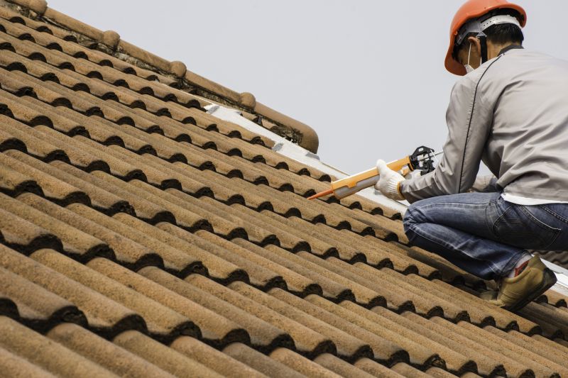 Who Does Roofing Service in Oakley